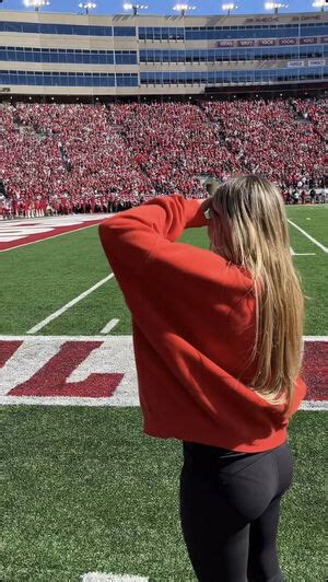 Annie Agar Leaked Nude Photos And Videos