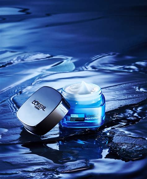 L'OREAL MEN on Behance | Loreal, Photography products, Cosmetic design