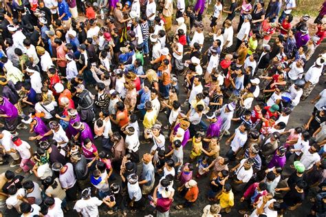 Mob Mentality Why Do Crowds Become Dangerous
