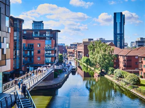 Birmingham by kayak: How to explore the UK’s ‘city of canals