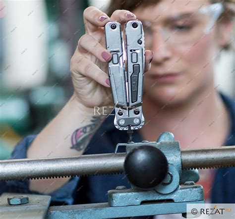 Полноразмерный мультиинструмент (мультитул) SOG PowerGrab with Hard ...