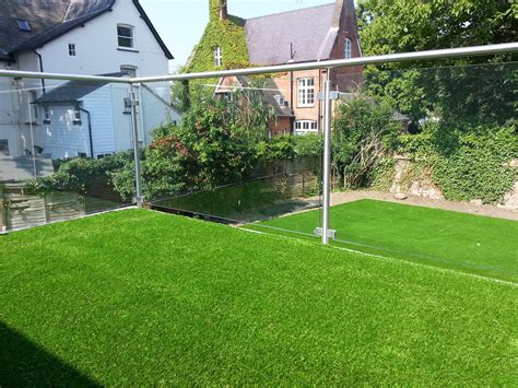 Is artificial grass slippery when wet? - Wonderlawn