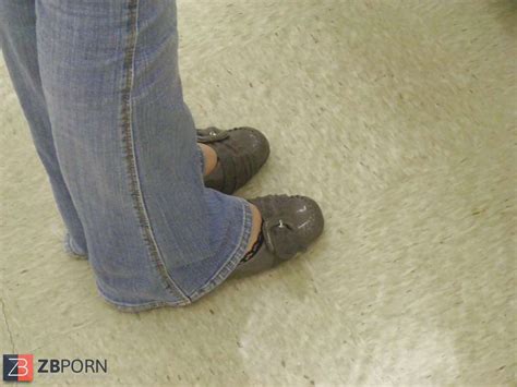 Japanese Candids Soles In A Store ZB Porn