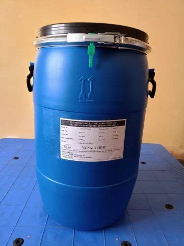 White Benzimidazole Powder at Rs 120000/drum | 51-17-2 in Pochampalle ...