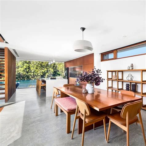 How do I prepare my house for sale?