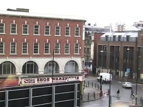 Versaute Deutsche MILF Praesentiert Sich Tabulos In London