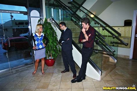 Milf Jewels Jade Dominates Naked Guys In Office Porn Pictures Xxx Photos Sex Images