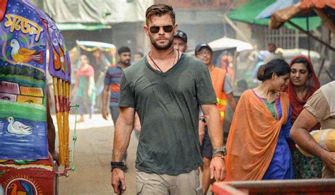 Chris Hemsworth Reunites with the Russo Brothers in 'Extraction' | Rank ...