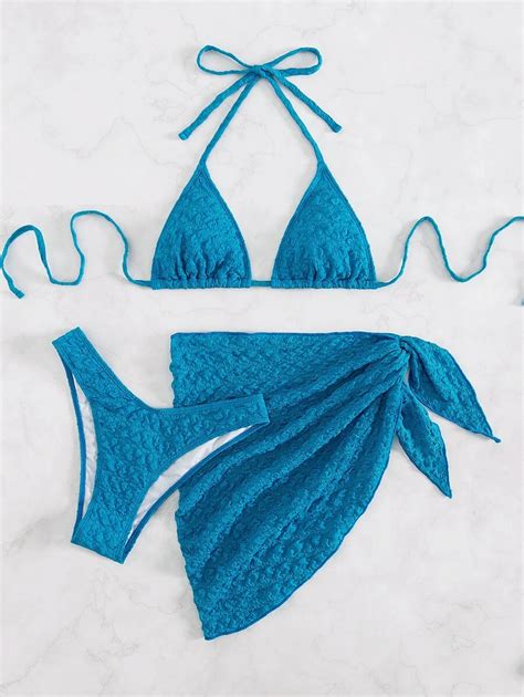 Conjunto de bikini texturizado Sujetador de triángulo halter y parte inferior de corte alto y