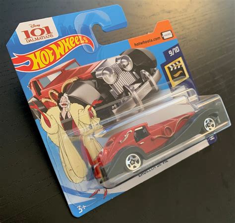 Hot Wheels Dalmatians Cruella De Vil Car Red Short Card Hard To Find Collector Miniature