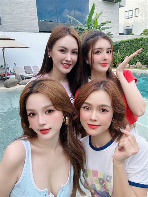 Hot girl Sam bất ngờ được cầu hôn gây choáng với nhẫn kim cương khủng Sao việt Việt Giải Trí