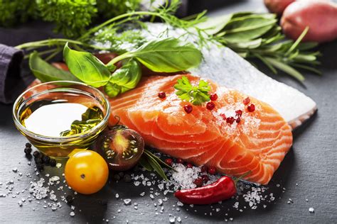 How Eating Fish Keeps Seniors Healthy | Maplewood