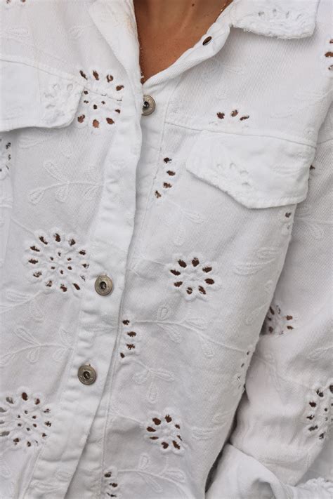 Beige Cropped Denim Jacket With Broderie Anglaise Flowers Horizons