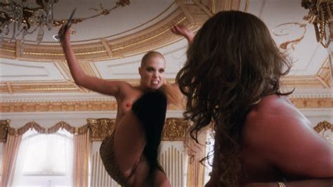 Naked Elizabeth Berkley In Showgirls