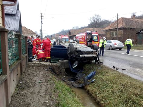 Accident la Zimbor pe drumul Cluj Sălaj O femeie a murit neputând