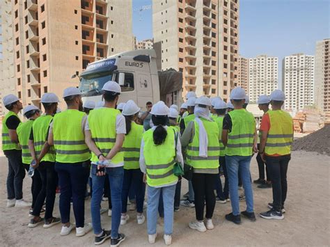 قسم الهندسة المدنية ينظم زيارات ميدانية ضمن فعاليات برنامج التدريب