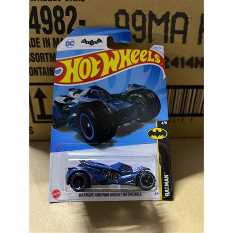 LeHuong Diecast Xe mô hình Hot Wheels Batman Arkham knight Batmobile Shopee Việt Nam