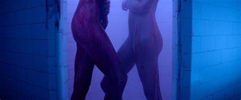 Jena Malone Abbey Lee And Bella Heathcote Naked In The Neon Demon Of The Day