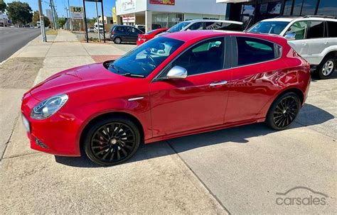 Alfa Romeo Giulietta Distinctive Jtd M Auto My