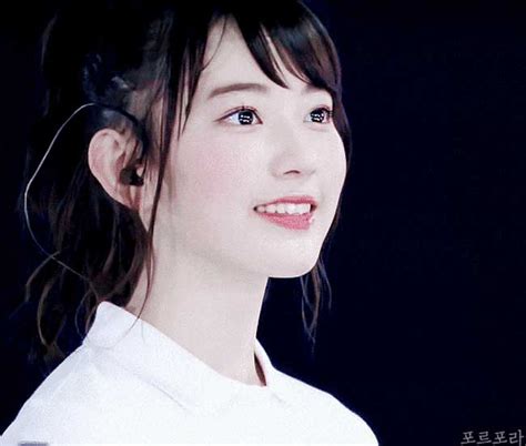 V P Ng Y Th C A M Nh N Nh T T Ng D Nh N O Ch P Bikini Khi Tu I