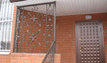 Металлические решетки на окна и лестничные перила из металла: продажа ...