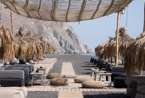 5 Beach Clubs Open On Tuesday In Santorini 2024 Update Nox