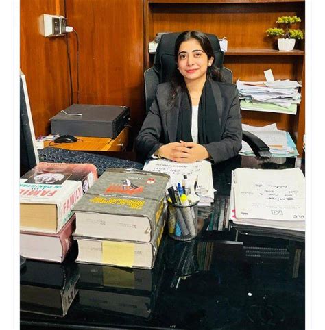 amna bhatti