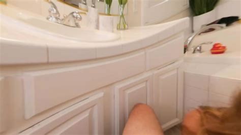 Hot Pornstar Skylar Snow Makes A House Call For A Big Dick Fan