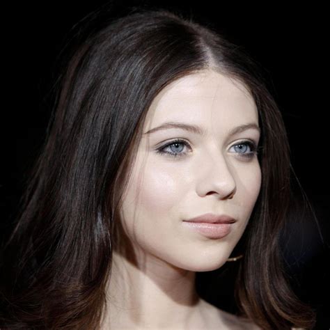 Obituary: Remembering the Life of Michelle Trachtenberg 13