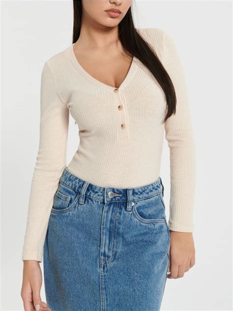 Body cu mânecă lungă Culoare nude SINSAY 221AC 02X