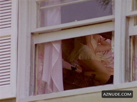 JUST LOOKING NUDE SCENES AZNude