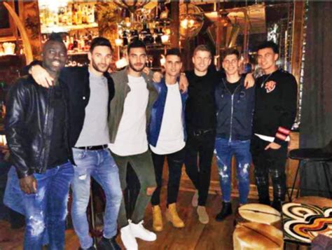 Spurs star Dier celebrates birthday with ’second family’