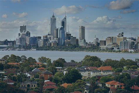 spa suites metro hotel perth