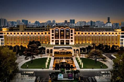 THE 10 BEST Hotels in Zhengzhou for 2022 (from $14) - Tripadvisor