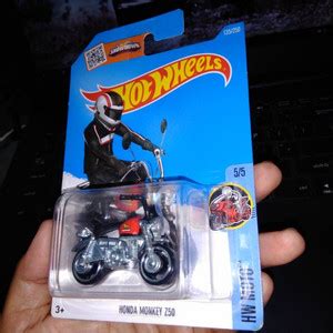 Jual Honda Monkey Red Sepeda Motor Merah Jdm Hw Hot Wheels Hotwheels Rare Kab Jember Dadang