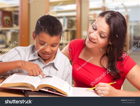 Maestra Latina Alumnos Images Stock Photos Vectors Shutterstock