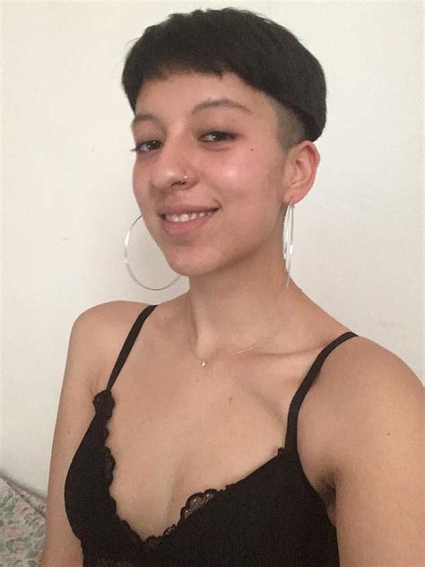 Horny Bunny S Homepage On MyFreeCams