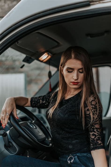 Идеи для фото в машине