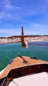 Insta Julianne Hough Bikini On A Boat Phun Org Forum