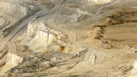 Крейдяний кар’єр у с.Новомильськ