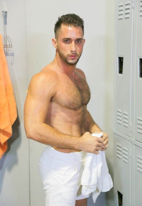 Sexy Guys Brett Bradley Dylan Knight And Armando De Armas Sucking And Fucking Each Other In Hot