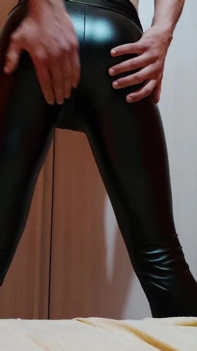 Surprise Under Leather Leggings Gay Amateur Porn Feat Claudio Pergola Xhamster