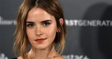 Emma Watson deslumbró con un bikini blanco en Los Cabos Infobae