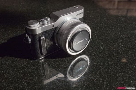 UNBOX Panasonic Lumix GF10 | ZoomCamera