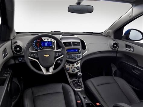 фото авео 2