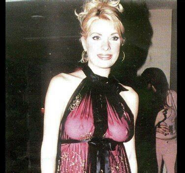 Eleni Menegaki Nude Leaks TheFappening