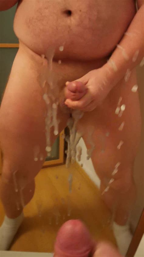 I Shoot The Mirror Free Gay Amateur Hd Porn Video Xhamster