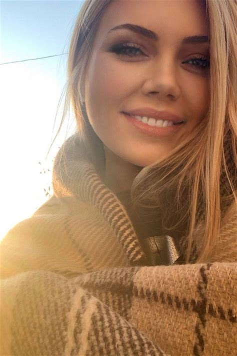 Beautiful Yana Y O From Odessa With Blonde Hair Id Ladadate