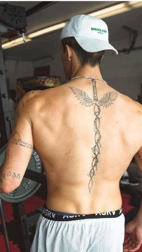 Pin Di Magical Su Tattoos Uomo Tatuato Tatuaggi Uomini Tatuaggi