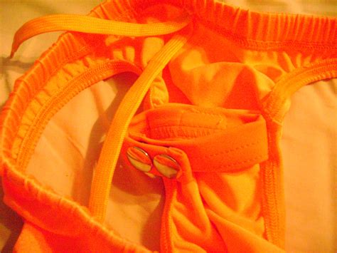 Rare N2n Z15 Mavrick Swim Bikini With Built In C Strap Size Sm Bright Neon Or Men S Clothing